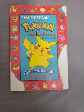 The Official Pokemon handbook Mario S. Barbo Book Paperback